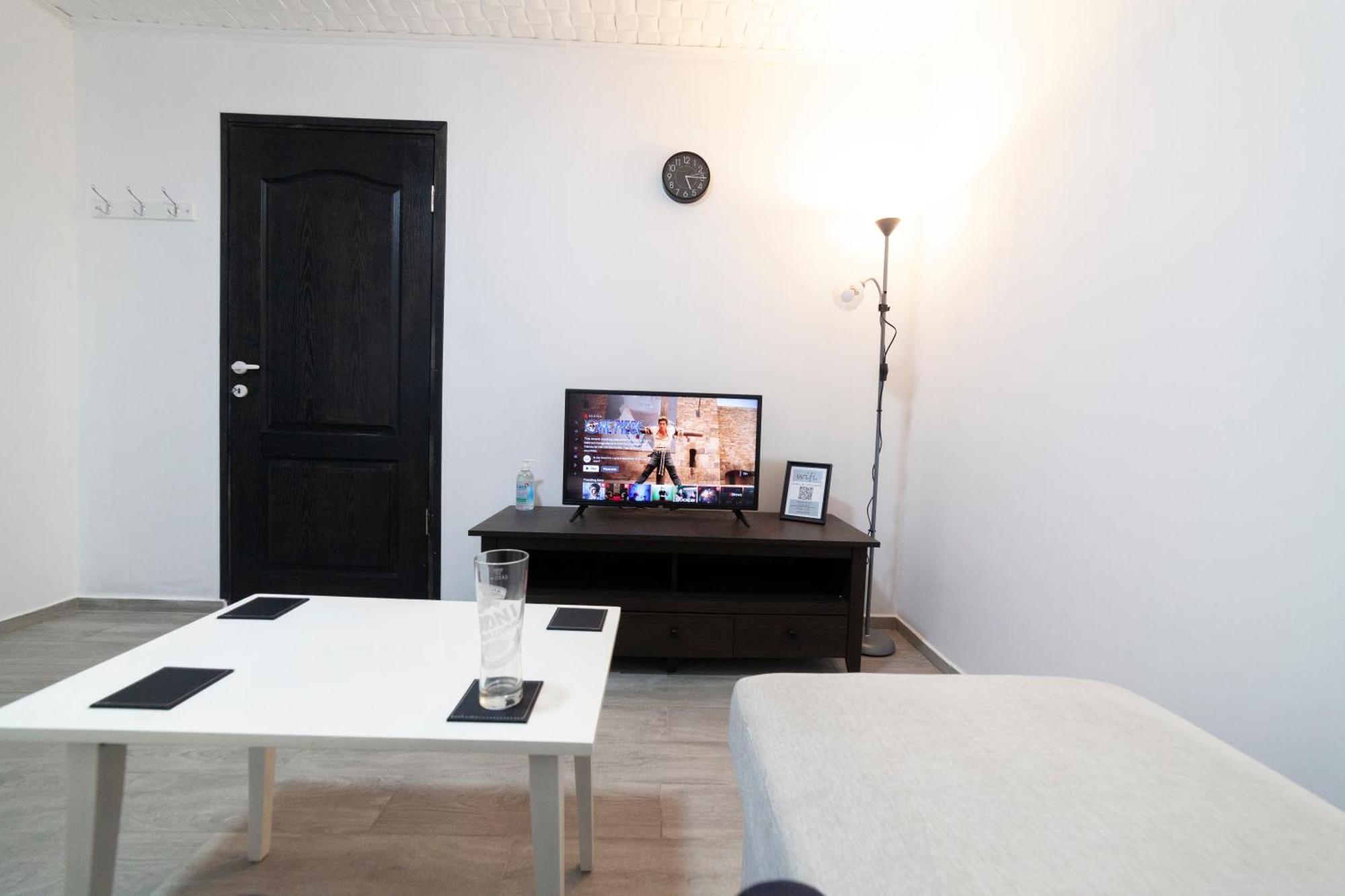 Arad City Center Comfortable Apartment Bagian luar foto